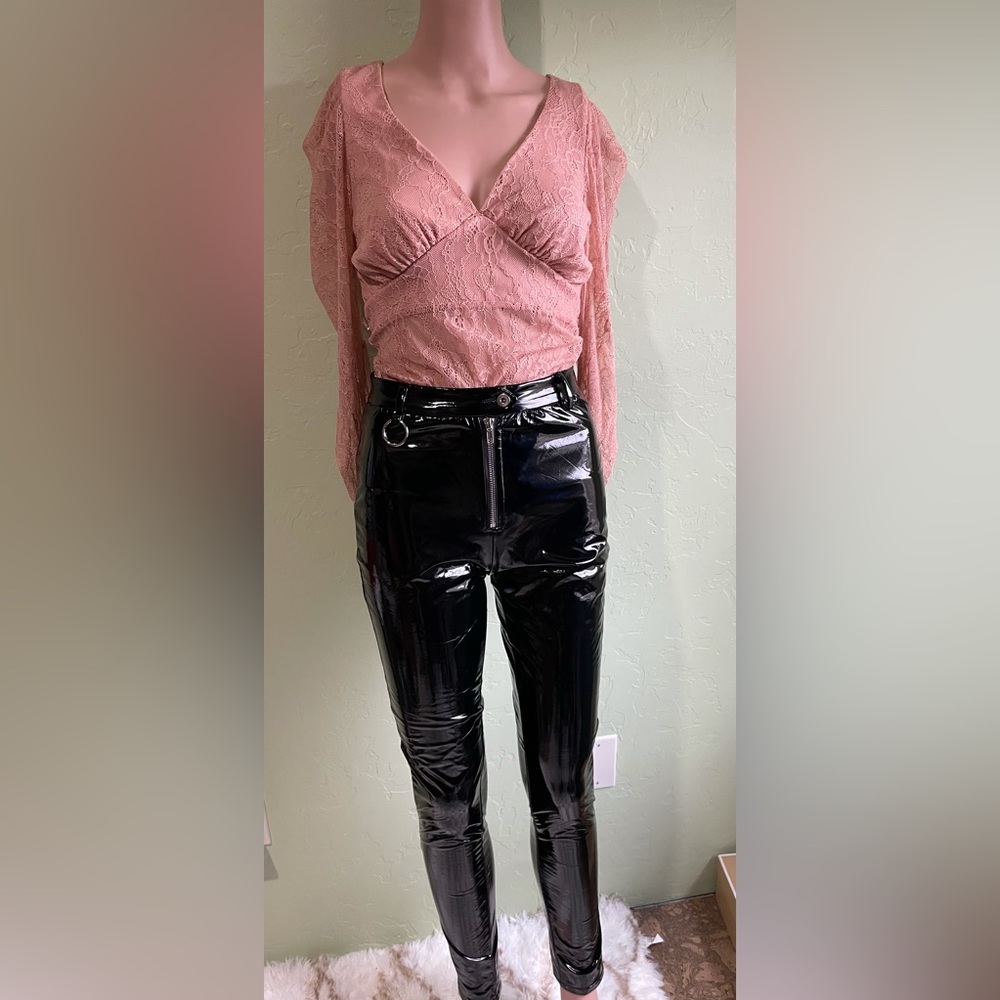 Beautiful set two pieces size S bodysuit leggings new